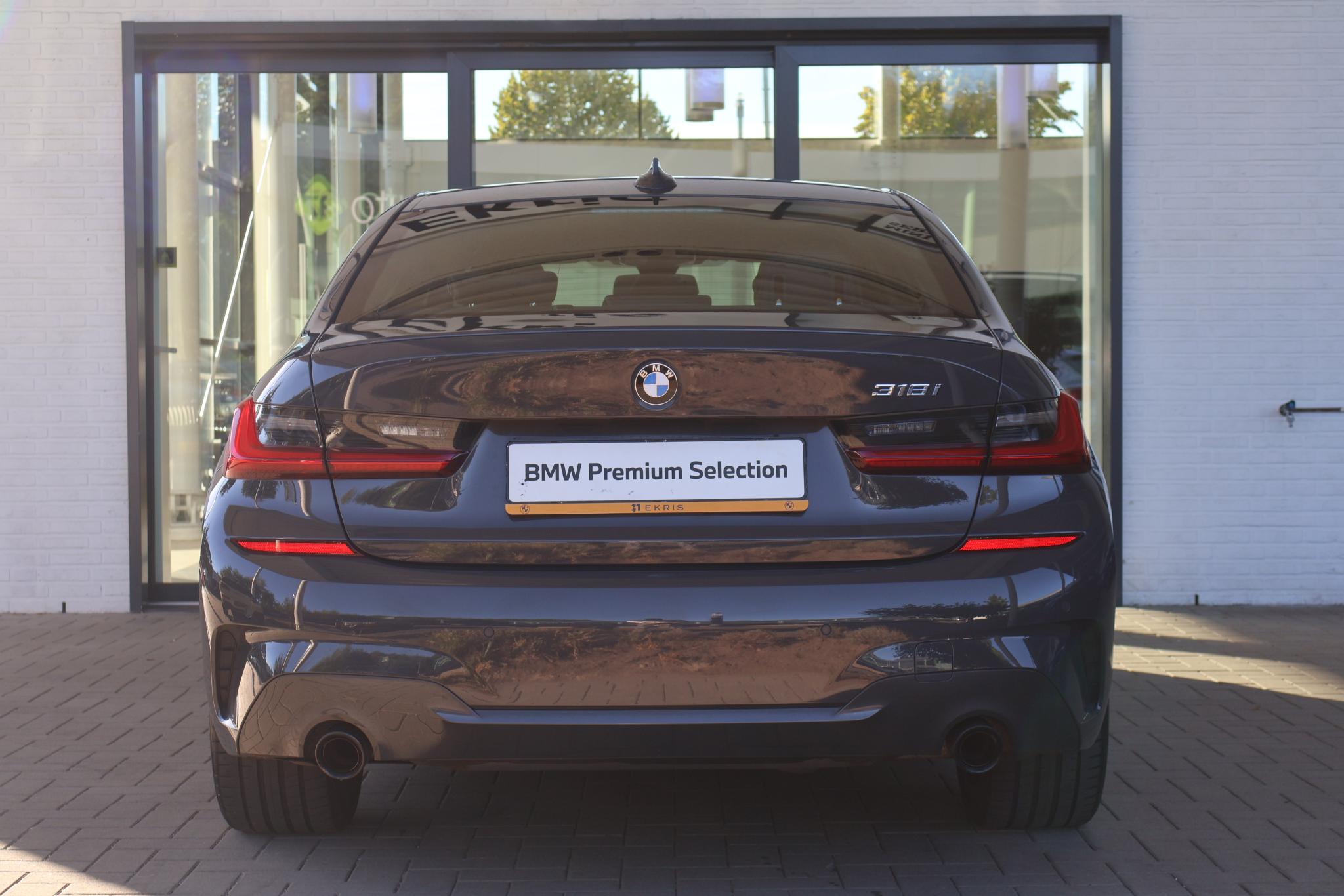 BMW 3-serie 318i Executive Edition - Afbeelding 4