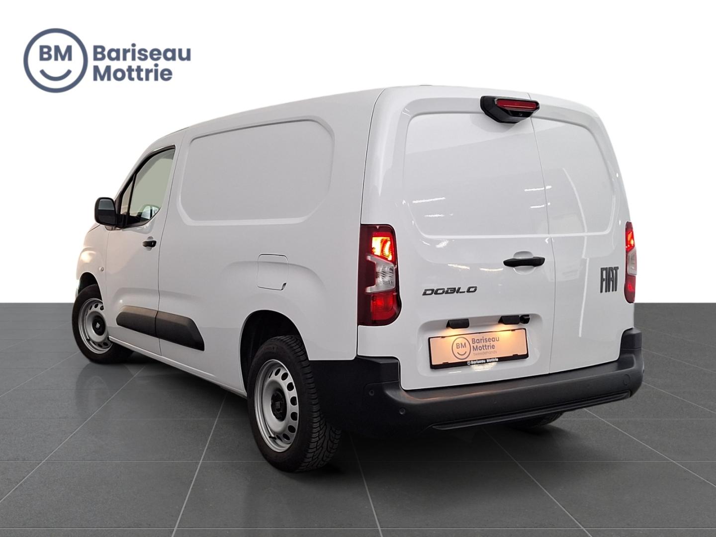 Fiat Doblò CARGO L2H1 HEAVY *HOUTEN VLOER*CAMERA ACHTER*SENSOREN*CARPLAY*DAB*GPS*AIRCO*CRUISE CONTROL* - Afbeelding 4