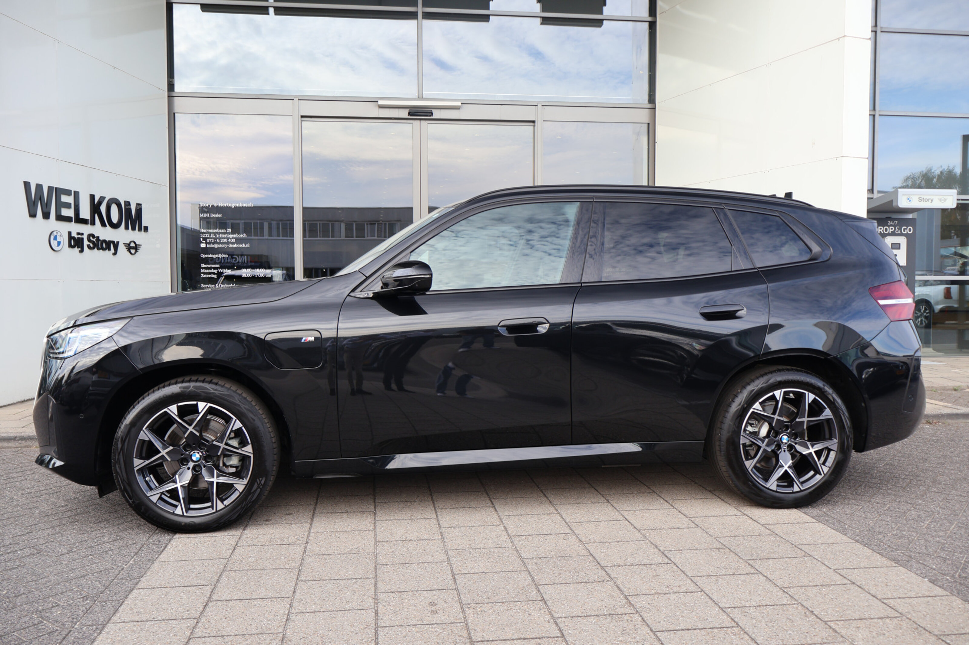 BMW X3 7