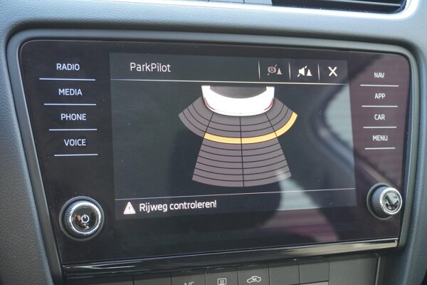 parkeersensor achter parkeersensor achter
