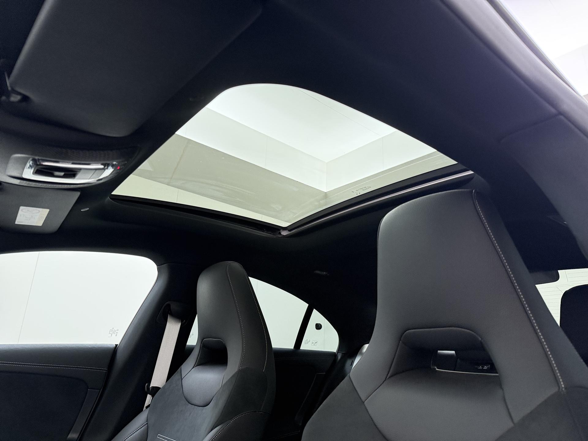Mercedes-Benz CLA-klasse 250 e AMG Premium Plus - Afbeelding 4