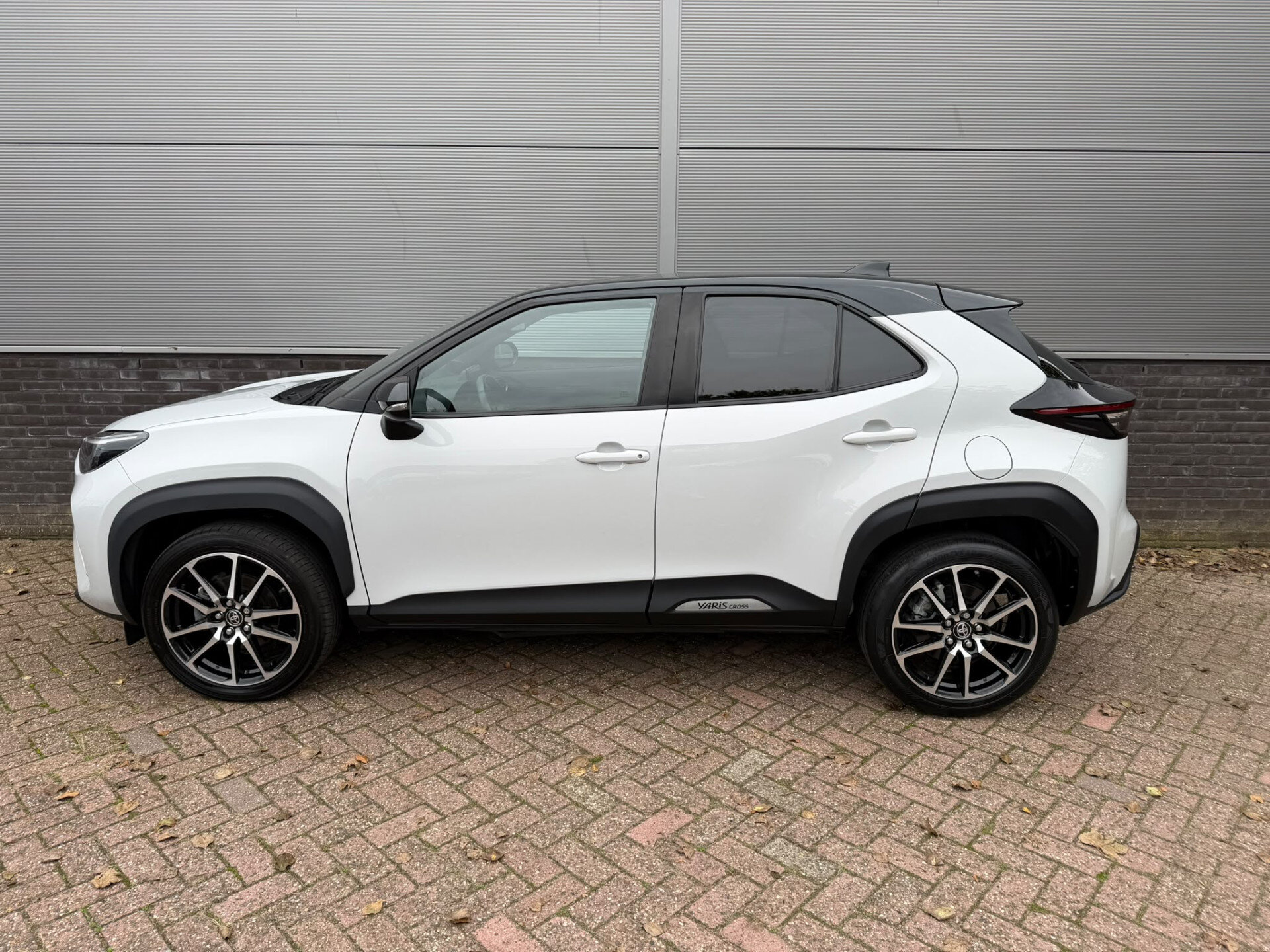 Toyota Yaris Cross 1.5 Hybrid GR Sport Limited - Afbeelding 2