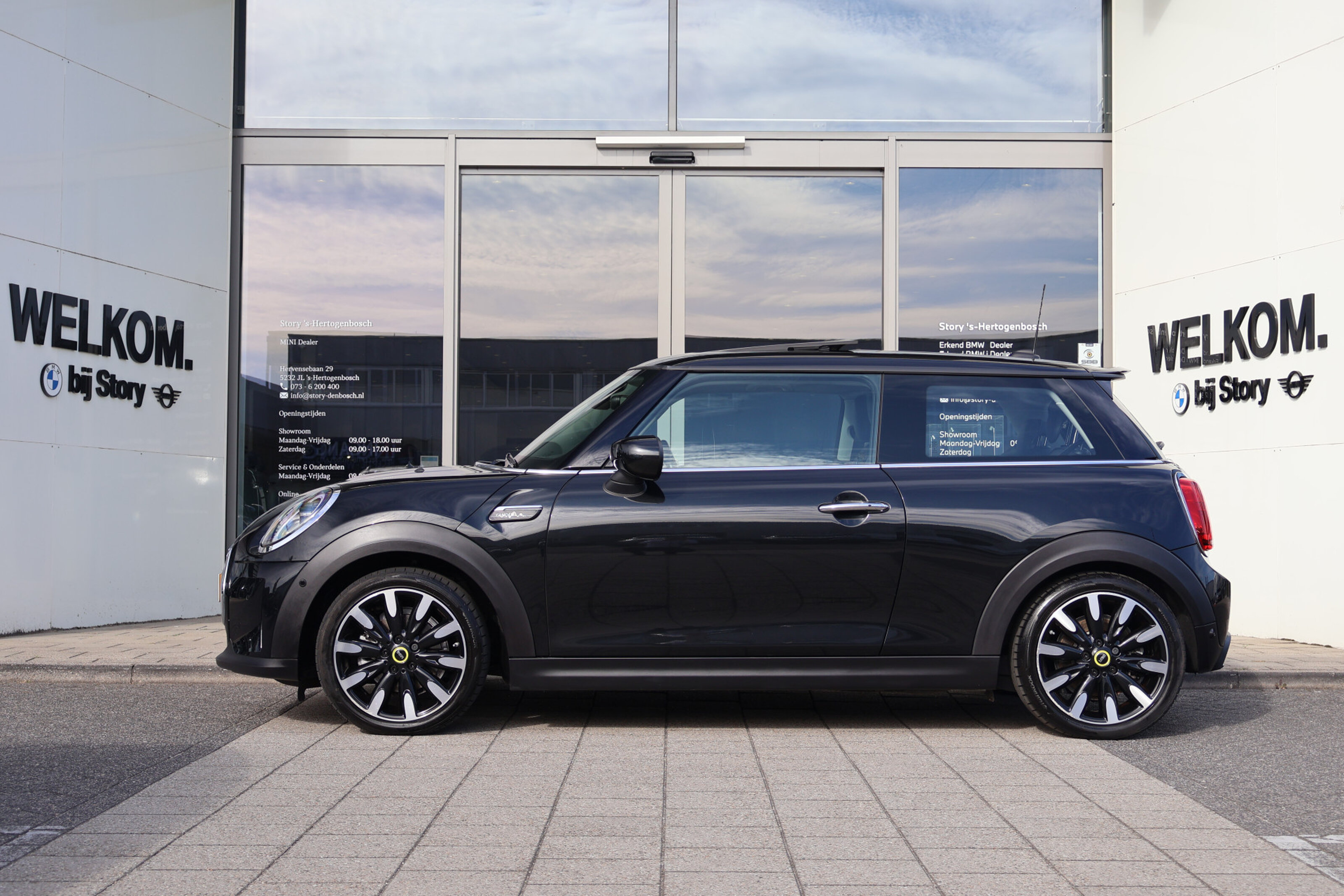 MINI Electric 8