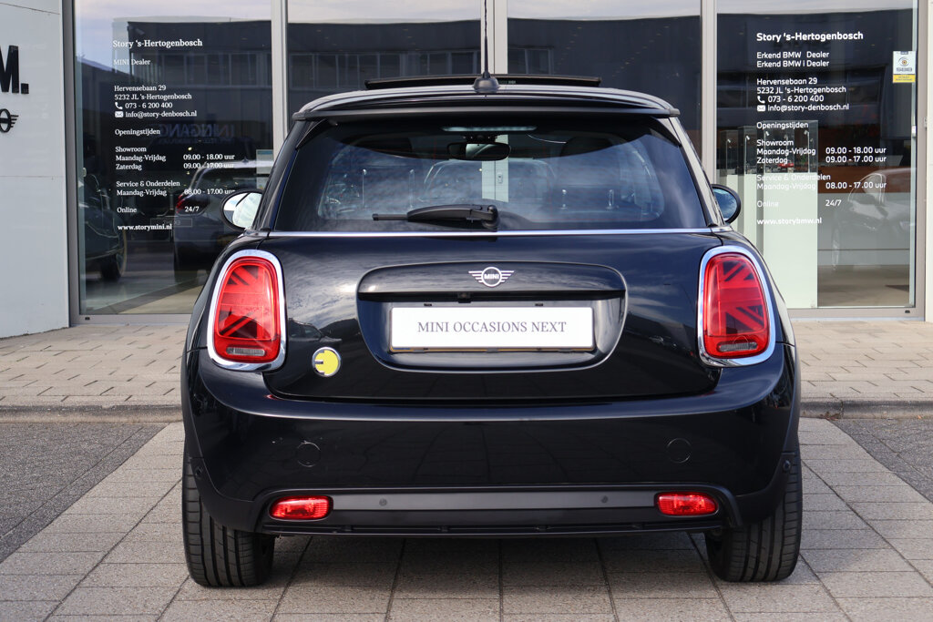 MINI Electric 9