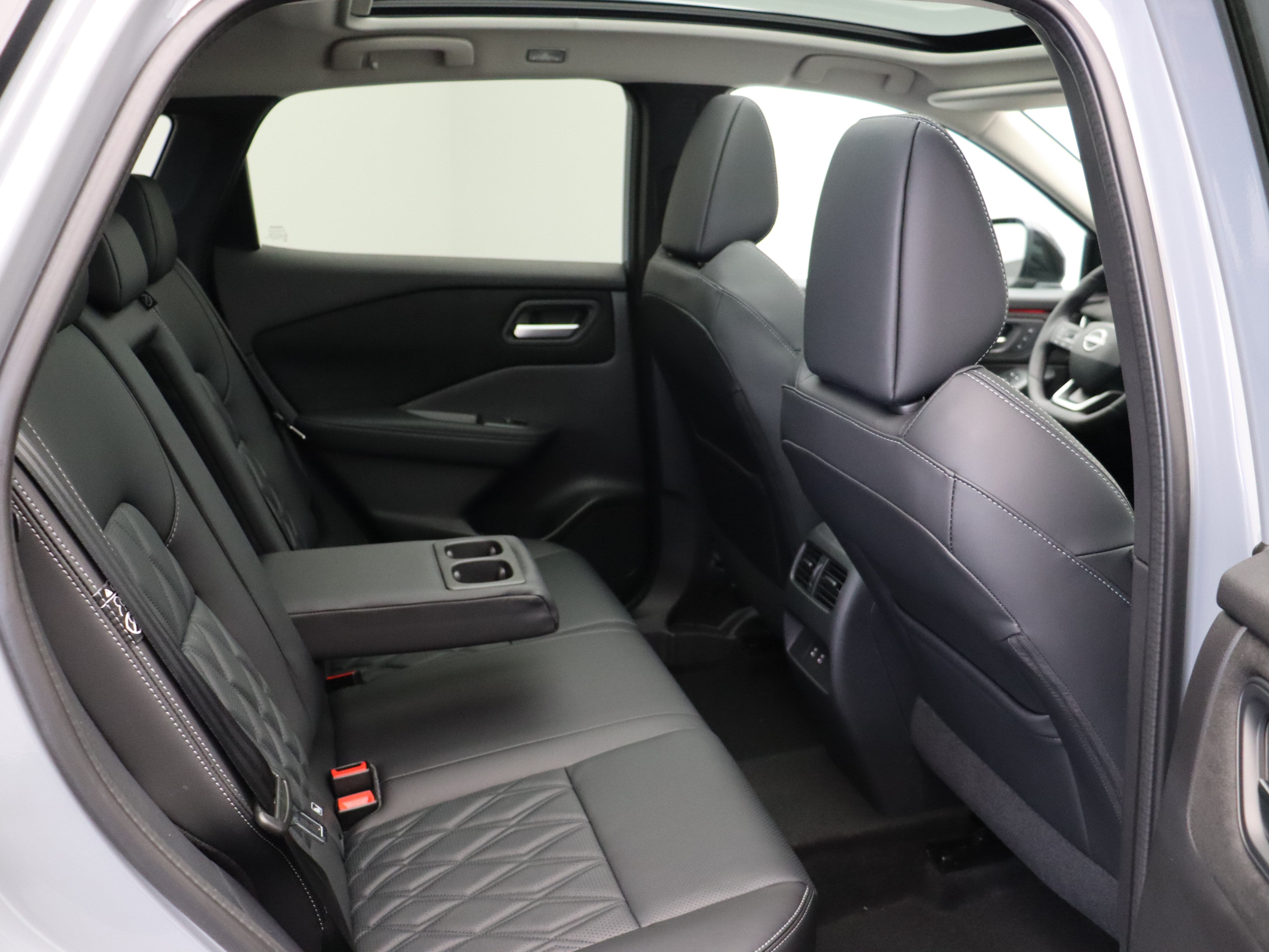Nissan QASHQAI Tekna Plus + Two Tone Mild-Hybrid 158 Xtronic - Afbeelding 9