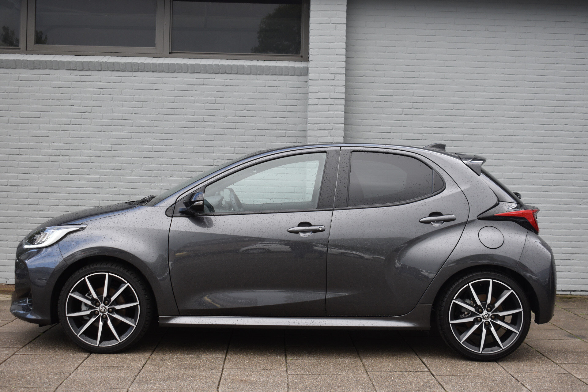 Toyota Yaris 1.5 Hybrid 130 GR SPORT Automaat 130pk - Afbeelding 5