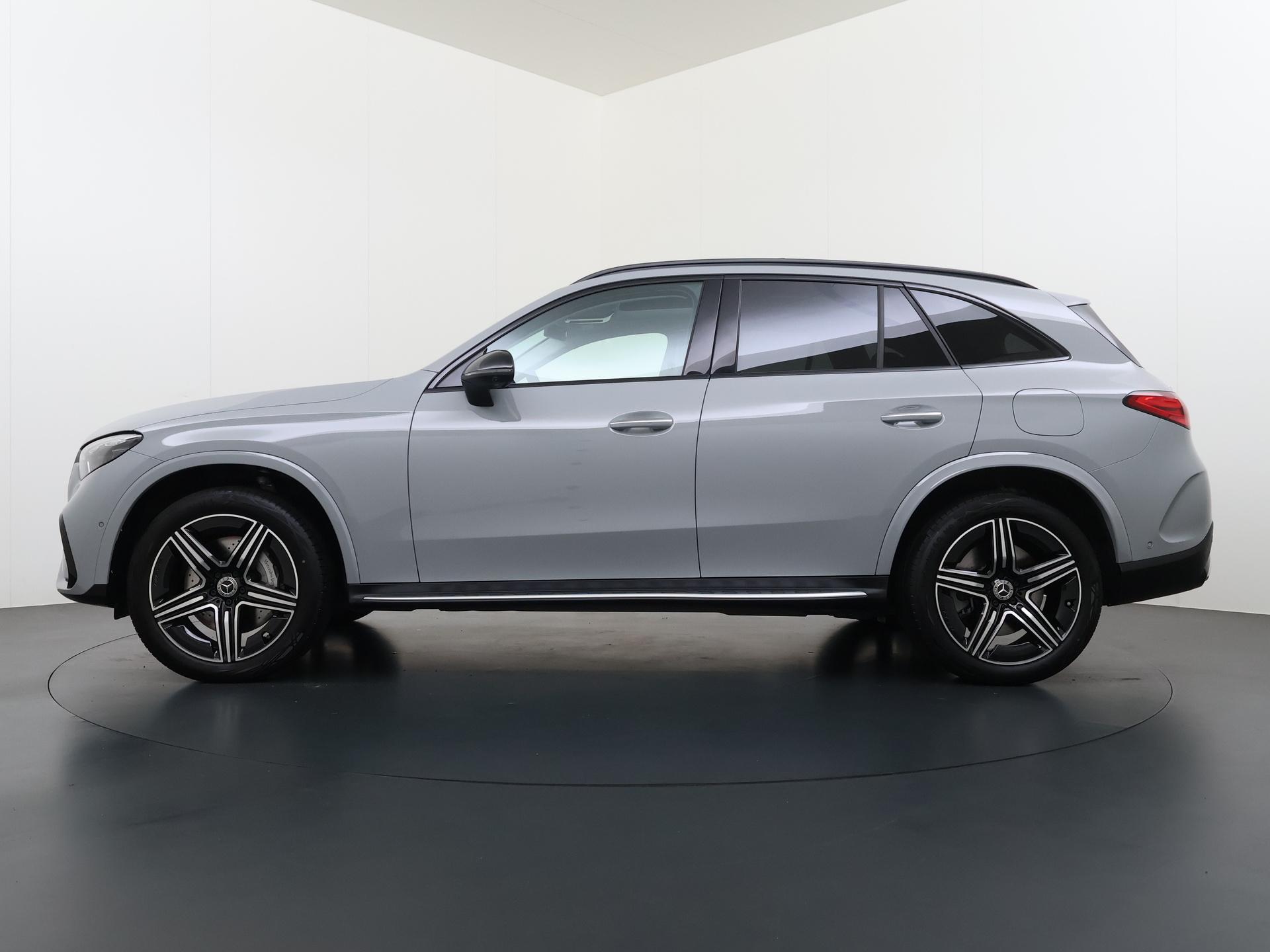 Mercedes-Benz GLC-klasse 300e 4MATIC AMG Line Premium Plus - Afbeelding 3