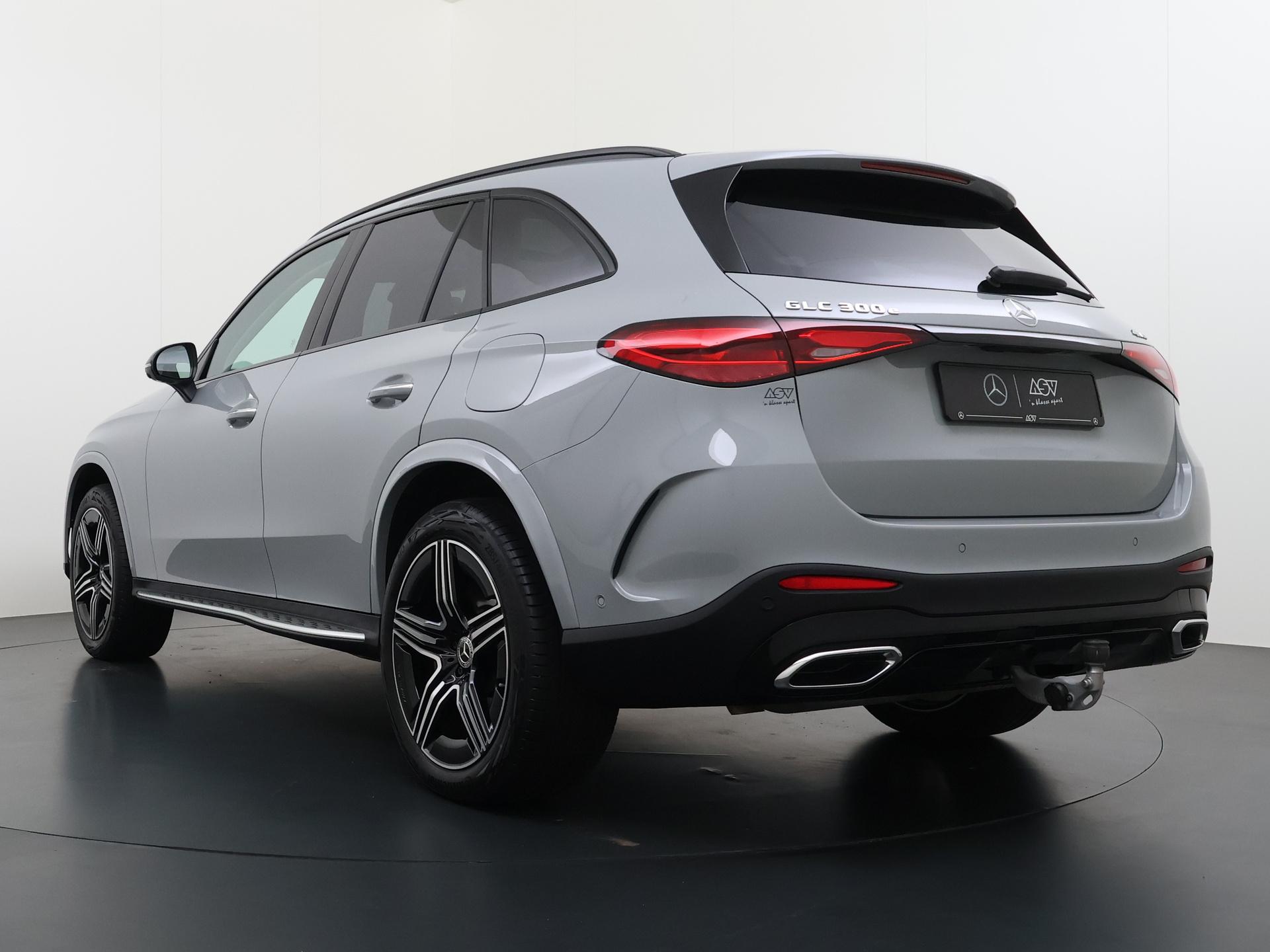 Mercedes-Benz GLC-klasse 300e 4MATIC AMG Line Premium Plus - Afbeelding 5