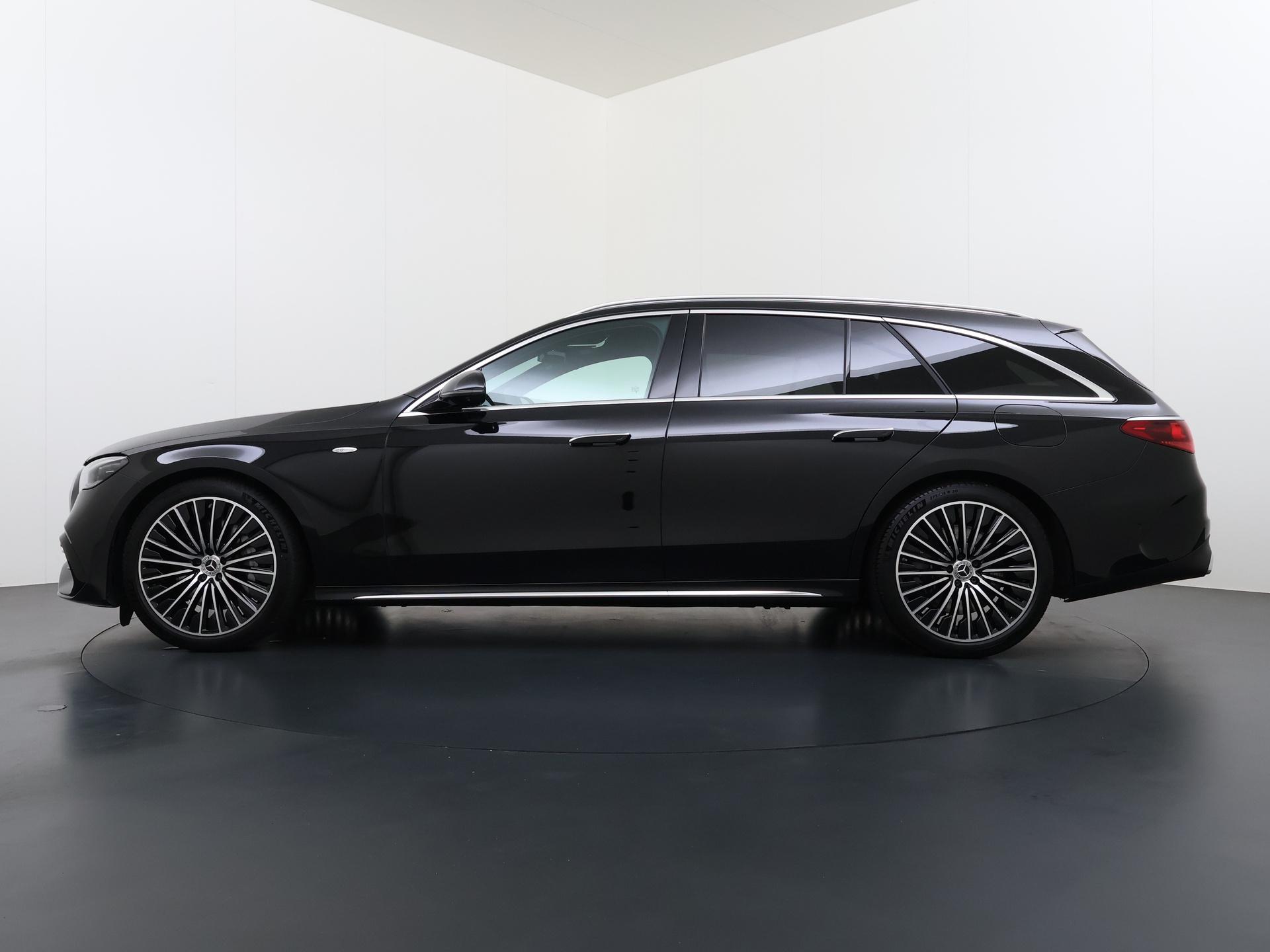 Mercedes-Benz E-klasse Estate 300 e AMG Line - Afbeelding 3