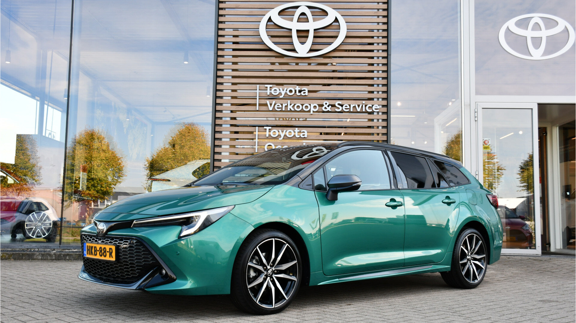 Toyota Corolla Touring Sports Hybrid 140 GR Sport Automaat
