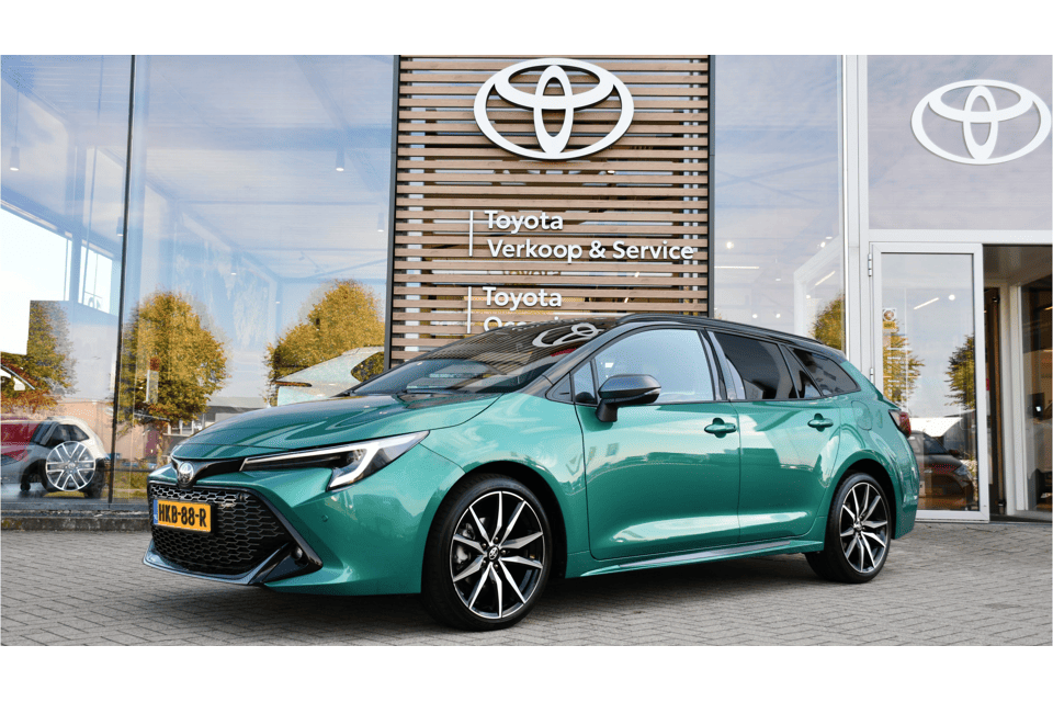 Toyota Corolla Touring Sports Hybrid 140 GR Sport Automaat - Afbeelding 1