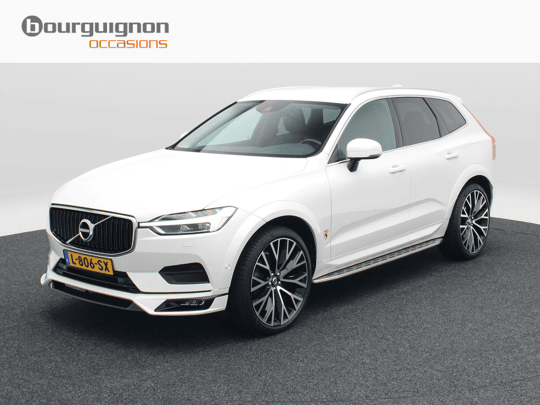 Volvo XC60 2.0 B5 250 Pk AWD Momentum Business