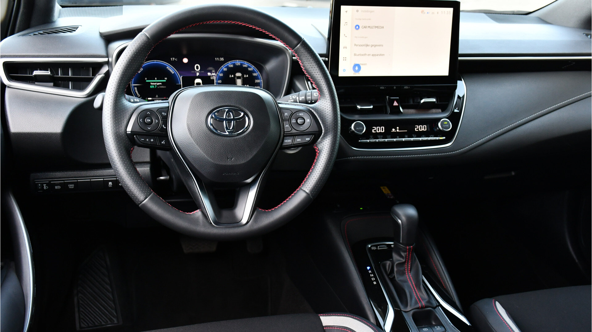 Toyota Corolla Touring Sports Hybrid 140 GR Sport Automaat - Afbeelding 2