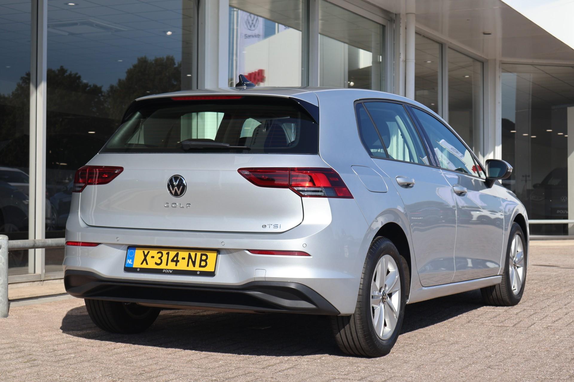 Volkswagen Golf 1.0 eTSI 110pk DSG Life - Afbeelding 2