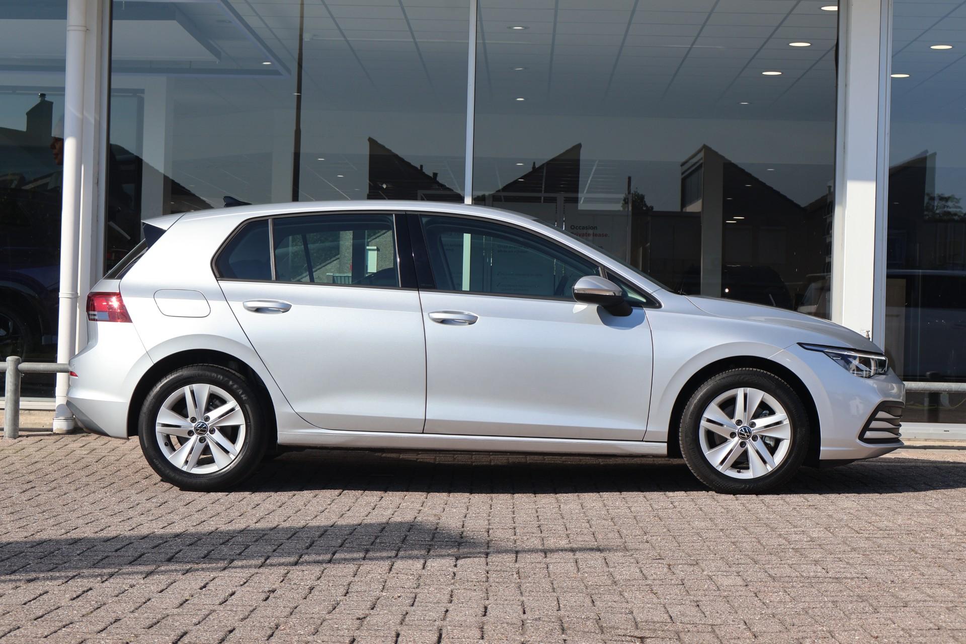 Volkswagen Golf 1.0 eTSI 110pk DSG Life - Afbeelding 3