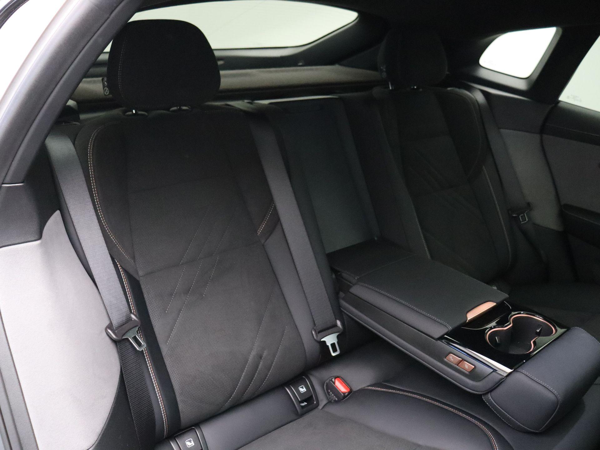Zeekr 001 AWD Performance 100 kWh - Afbeelding 9