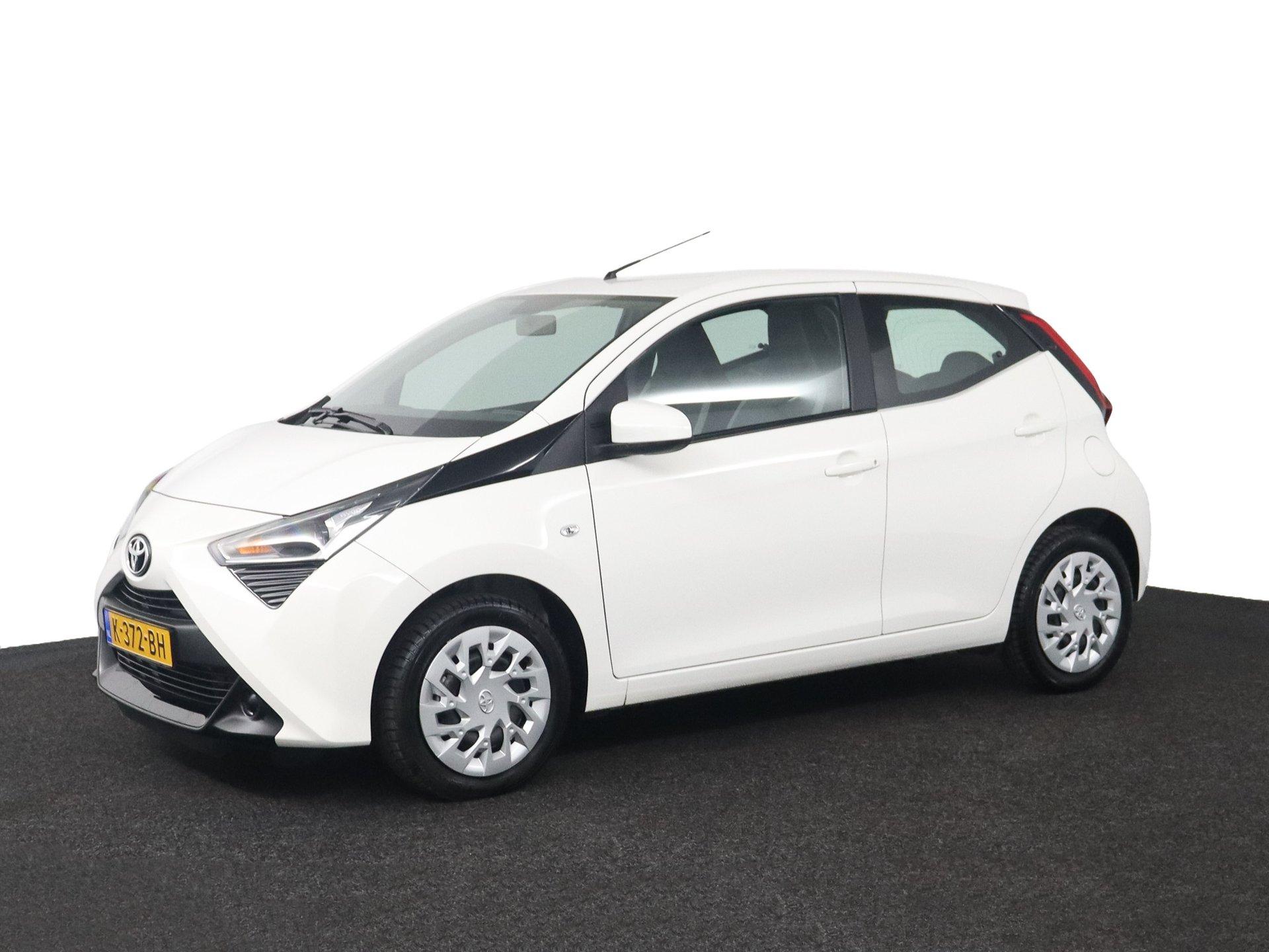Toyota Aygo 1.0 VVT-i x-play