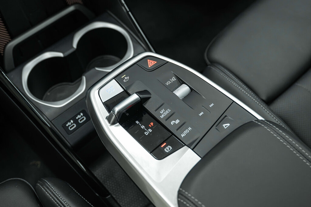 BMW iX1 20