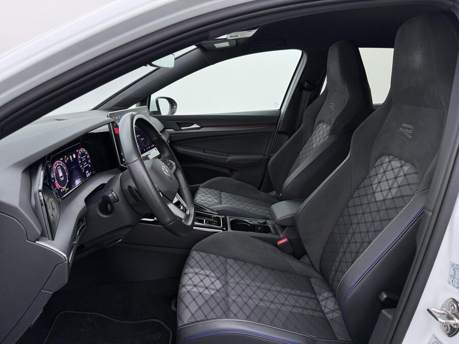 Volkswagen Golf Variant 1.5 eTSI R-Line