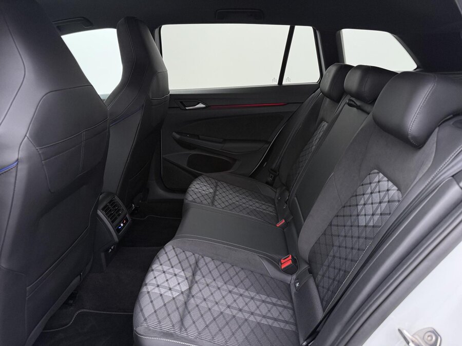 Volkswagen Golf Variant 1.5 eTSI R-Line