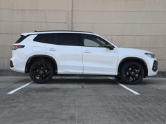 Volkswagen Tayron R-Line Edition 1.5 eHybrid 272 PK - Afbeelding 2