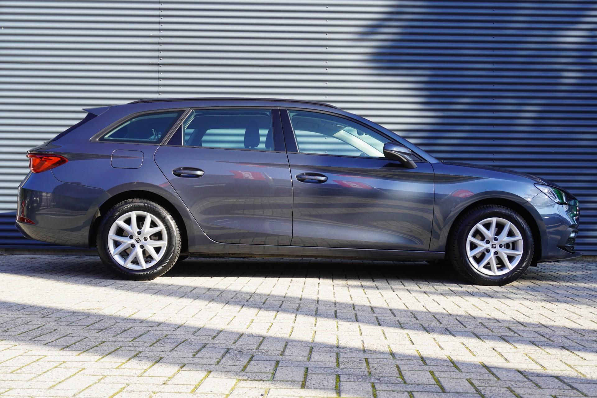 SEAT Leon Sportstourer 1.0 TSI 110pk Style - Afbeelding 3