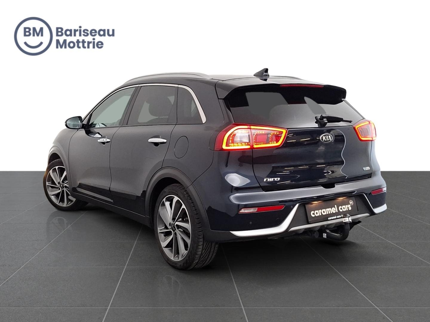 Kia Niro 1.6 HYBRID AUTOMAAT *TREKHAAK*LEDER*ZETEL VERWARMING EN KOELING*OPEN DAK*CAMERA ACHTER*SENSOREN*CARPLAY*DAB*GPS* - Afbeelding 4