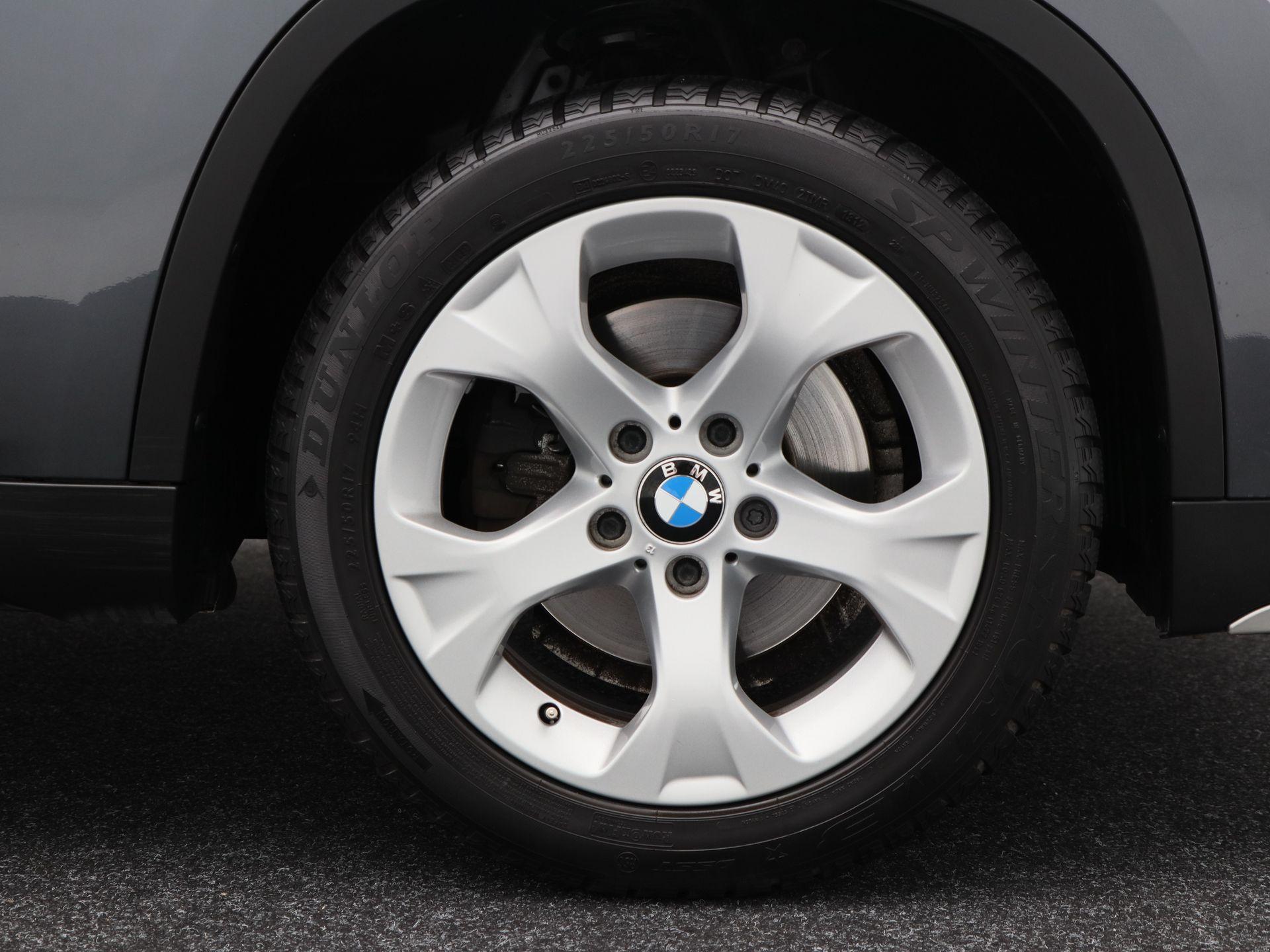 BMW X1 sDrive20i 183 Pk Automaat Executive - Afbeelding 5