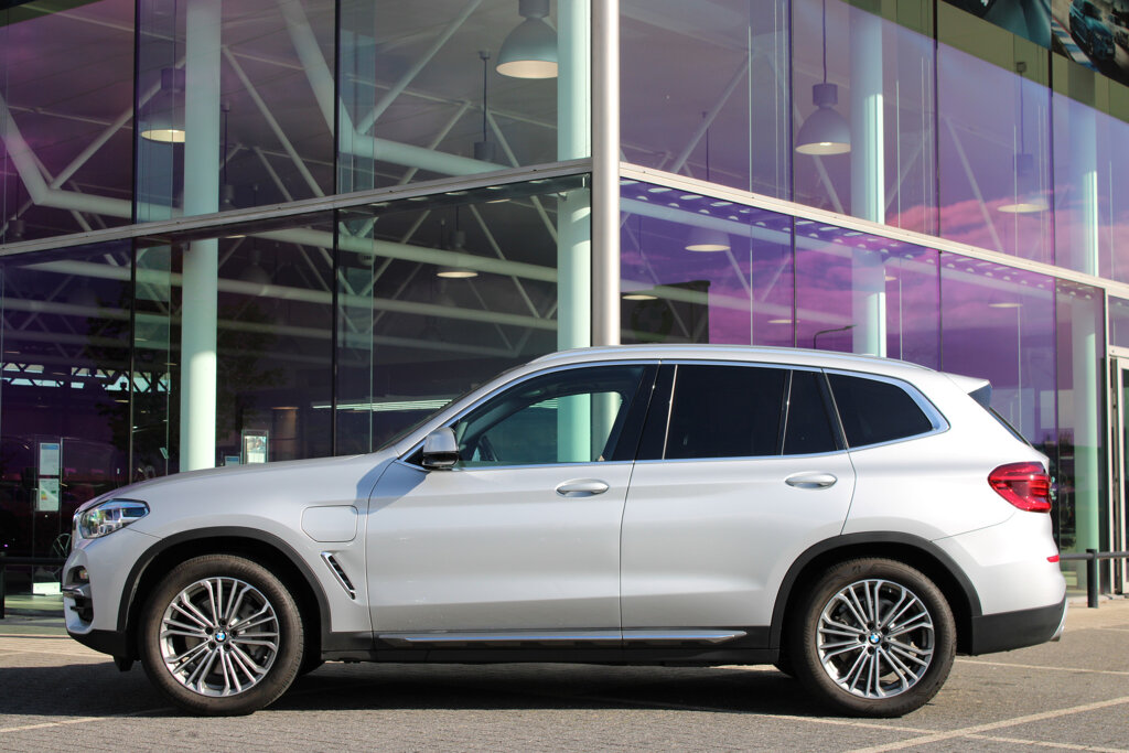 BMW X3 8