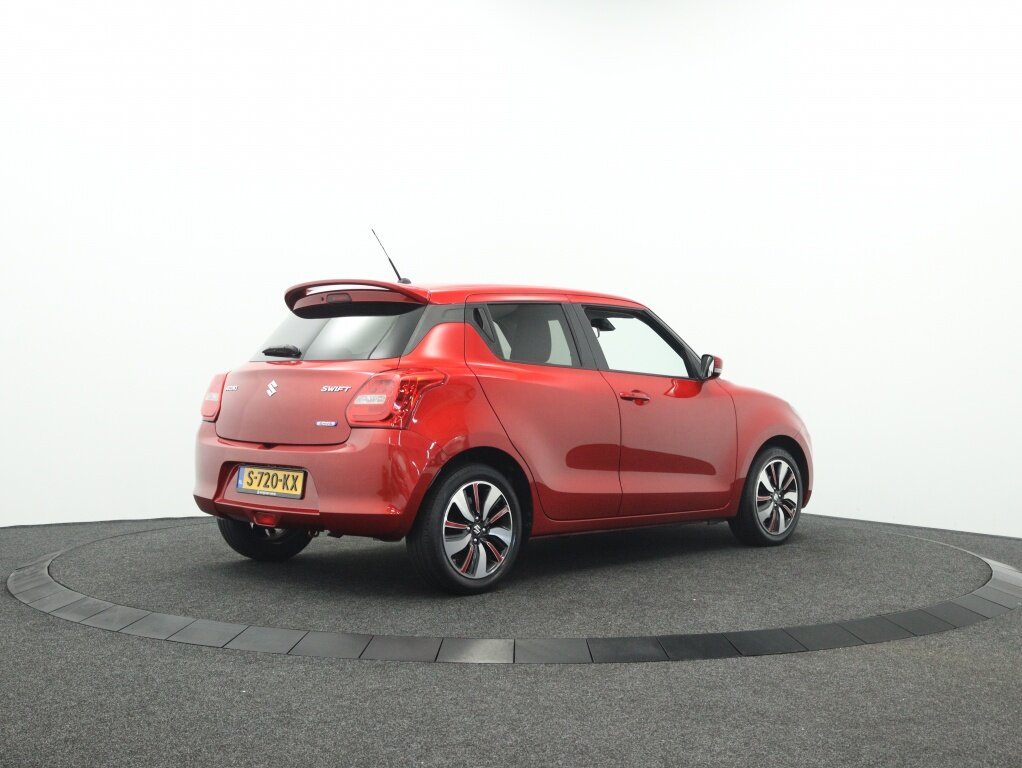 Suzuki Swift 1.0 Stijl Smart Hybrid | Navigatie | Camera | Cruise control | Stoelverwarming - Afbeelding 2