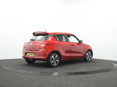 Suzuki Swift 1.0 Stijl Smart Hybrid | Navigatie | Camera | Cruise control | Stoelverwarming - Afbeelding 2