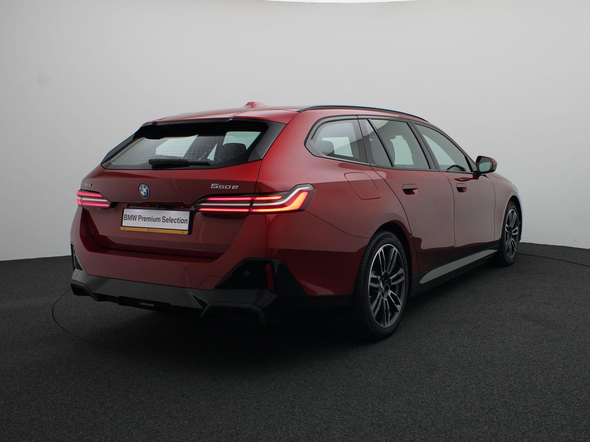 BMW 5 Serie Touring 550e xDrive - Afbeelding 2