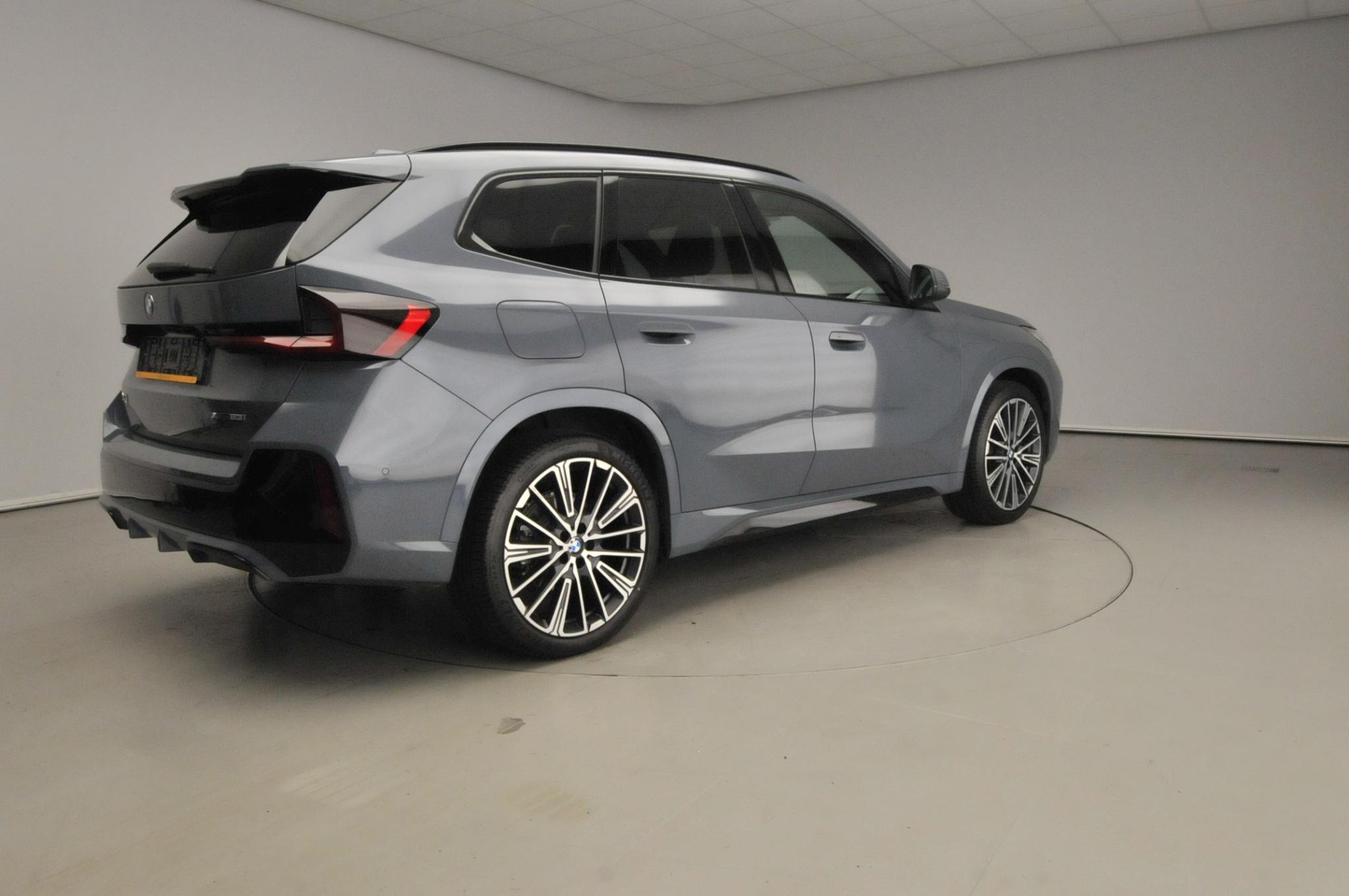 BMW X1 xDrive23i - Afbeelding 2