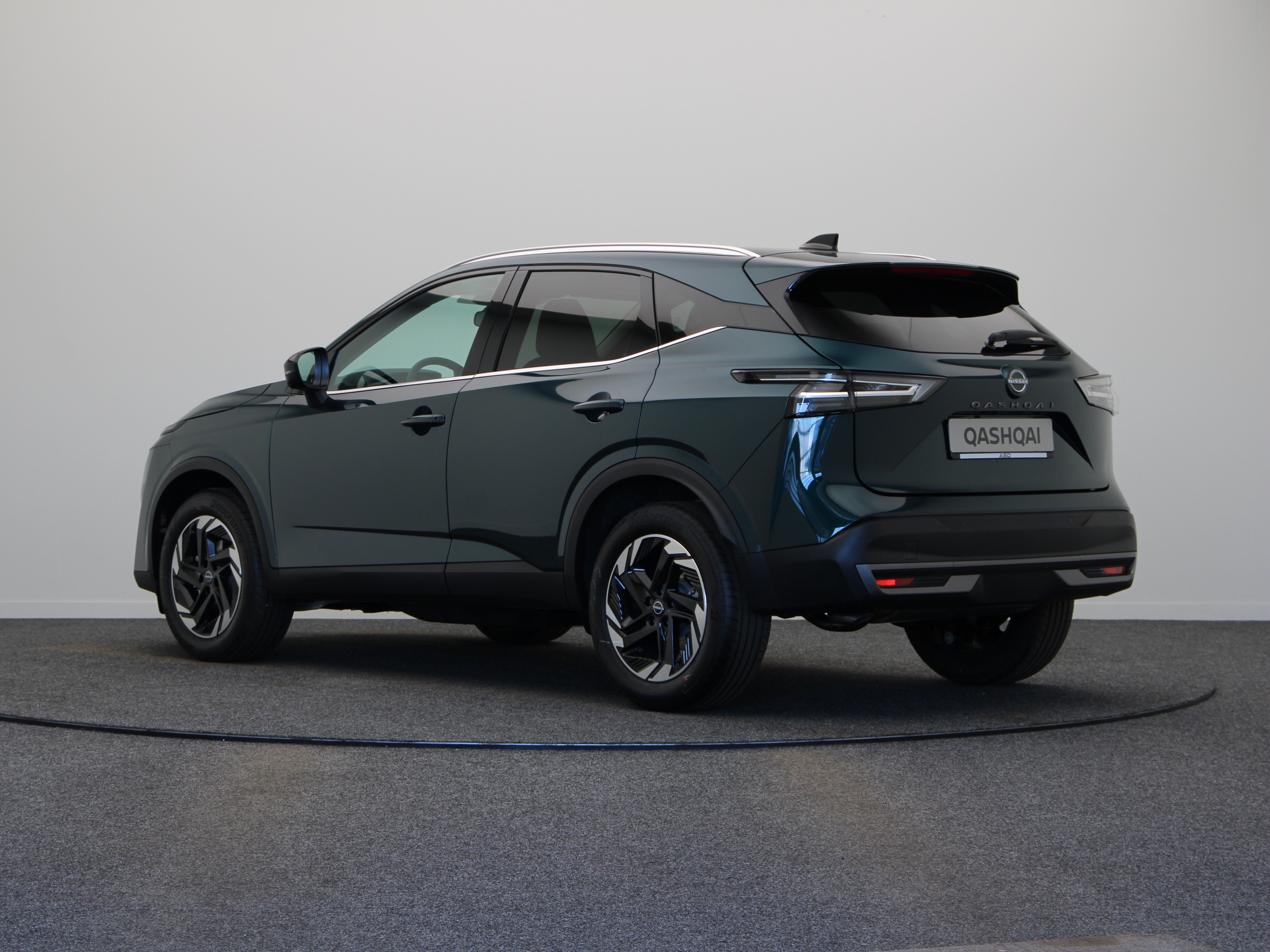 Nissan QASHQAI N-Connecta + Panoramisch glazen dak + Cold Pack Mild-Hybrid 158 Xtronic