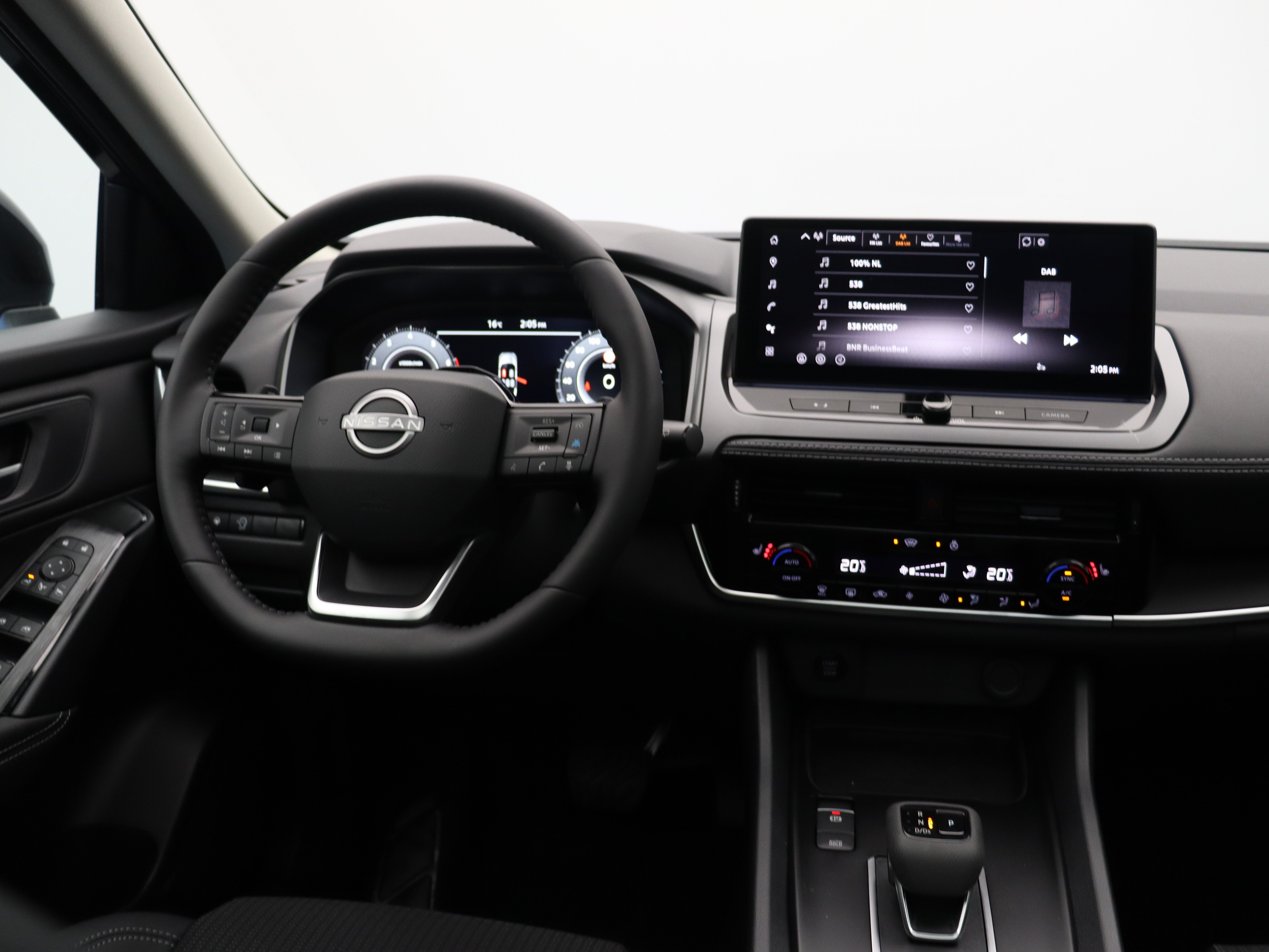 Nissan QASHQAI N-Connecta + Panoramisch glazen dak + Cold Pack Mild-Hybrid 158 Xtronic - Afbeelding 6