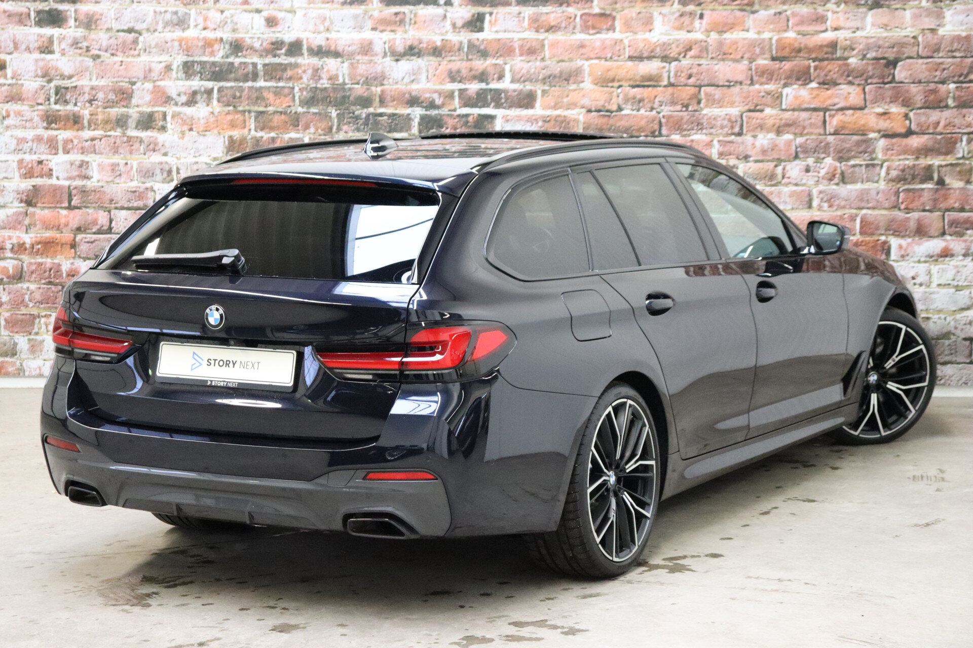 BMW 5 Serie Touring 530d High Executive M Sport Pakket Automaat - Afbeelding 4