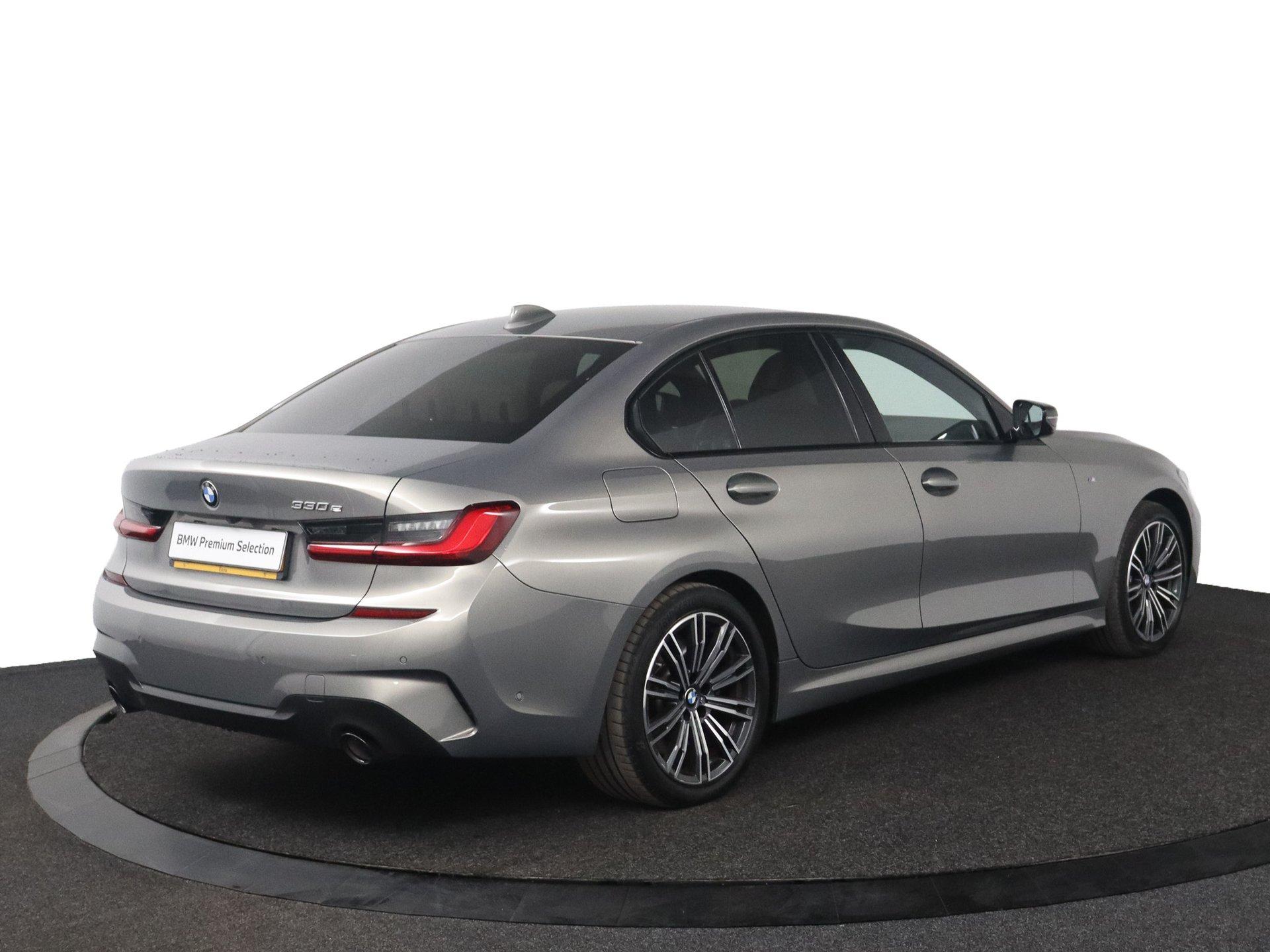 BMW 3 Serie 330e Business Edition Plus - Afbeelding 2