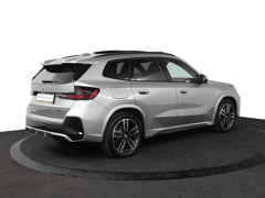 BMW iX1 eDrive20 67 kWh M Sport Edition - Afbeelding 2