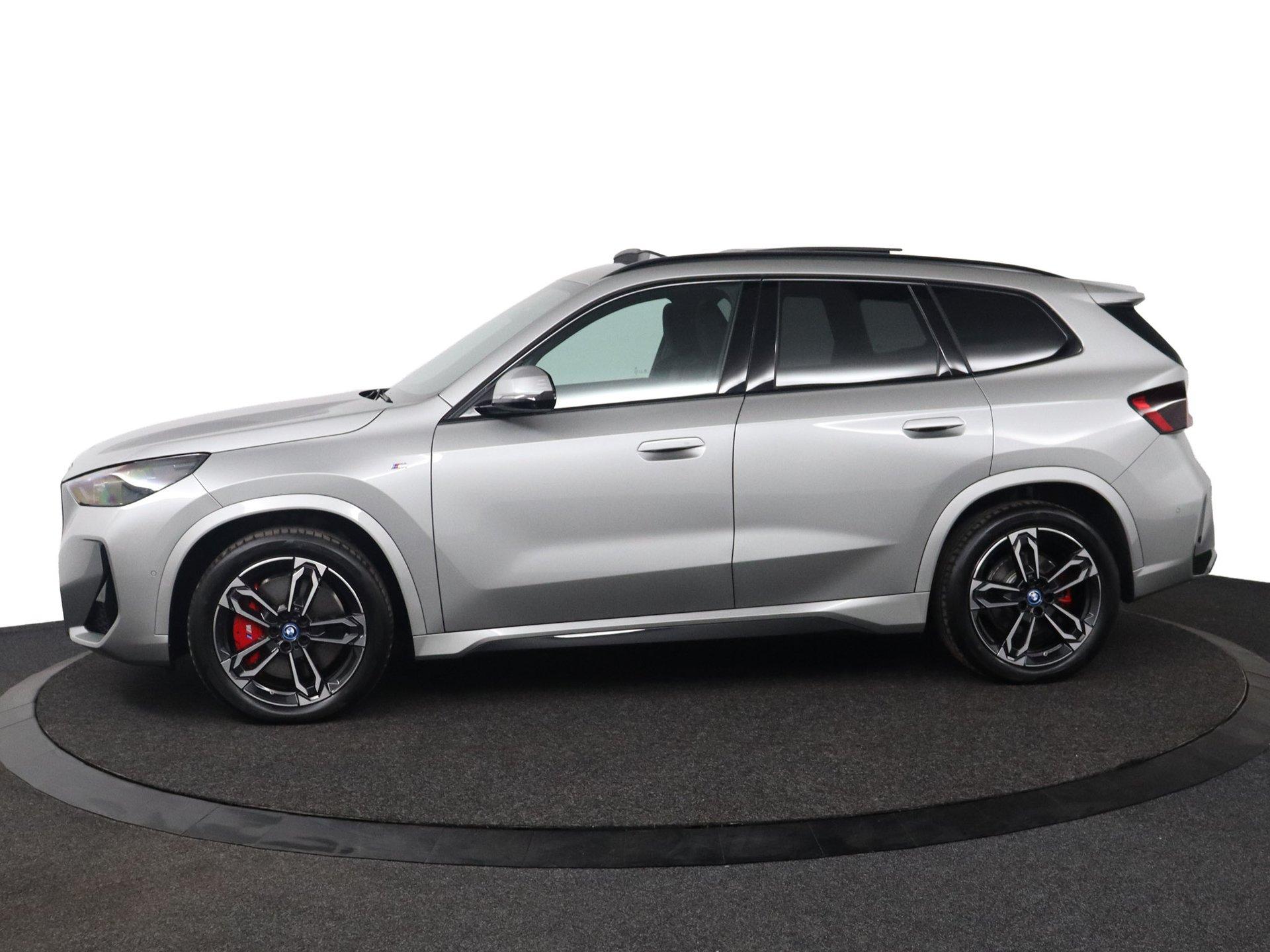 BMW iX1 eDrive20 67 kWh M Sport Edition - Afbeelding 3