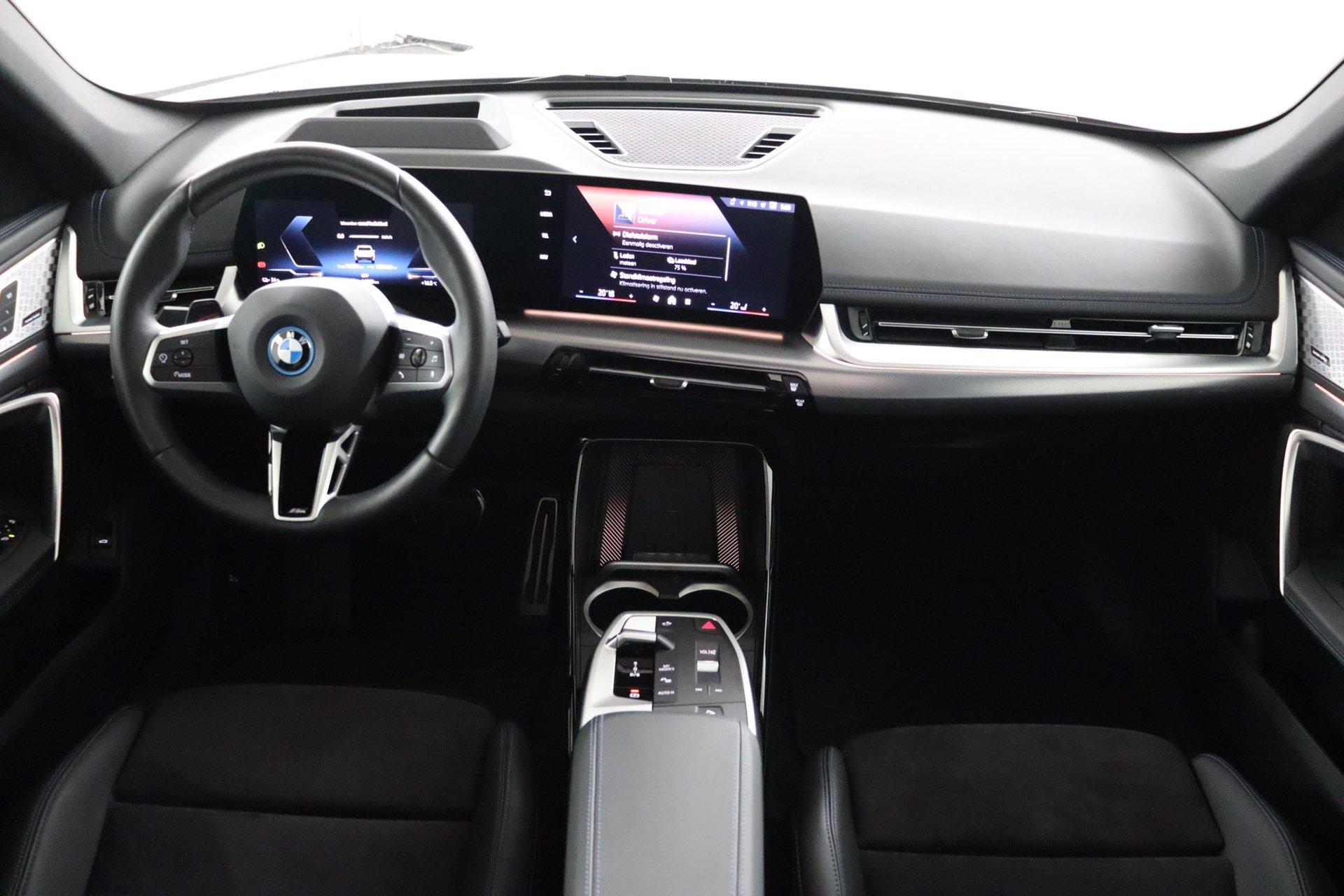 BMW iX1 eDrive20 67 kWh M Sport Edition - Afbeelding 4