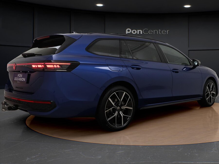 Volkswagen Passat Variant 1.5 eHybrid R-Line 272 PK