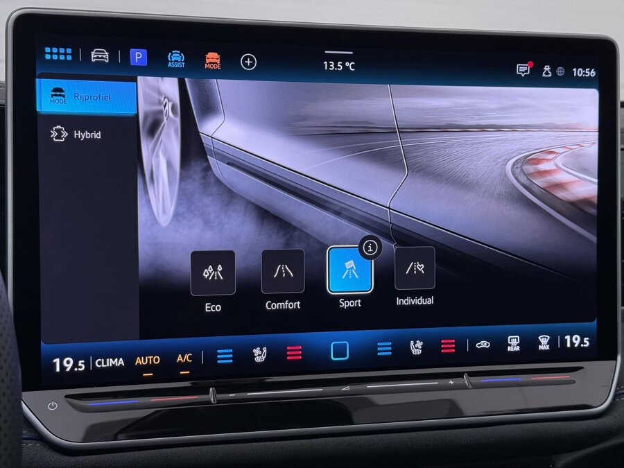 Volkswagen Passat Variant 1.5 eHybrid R-Line 272 PK
