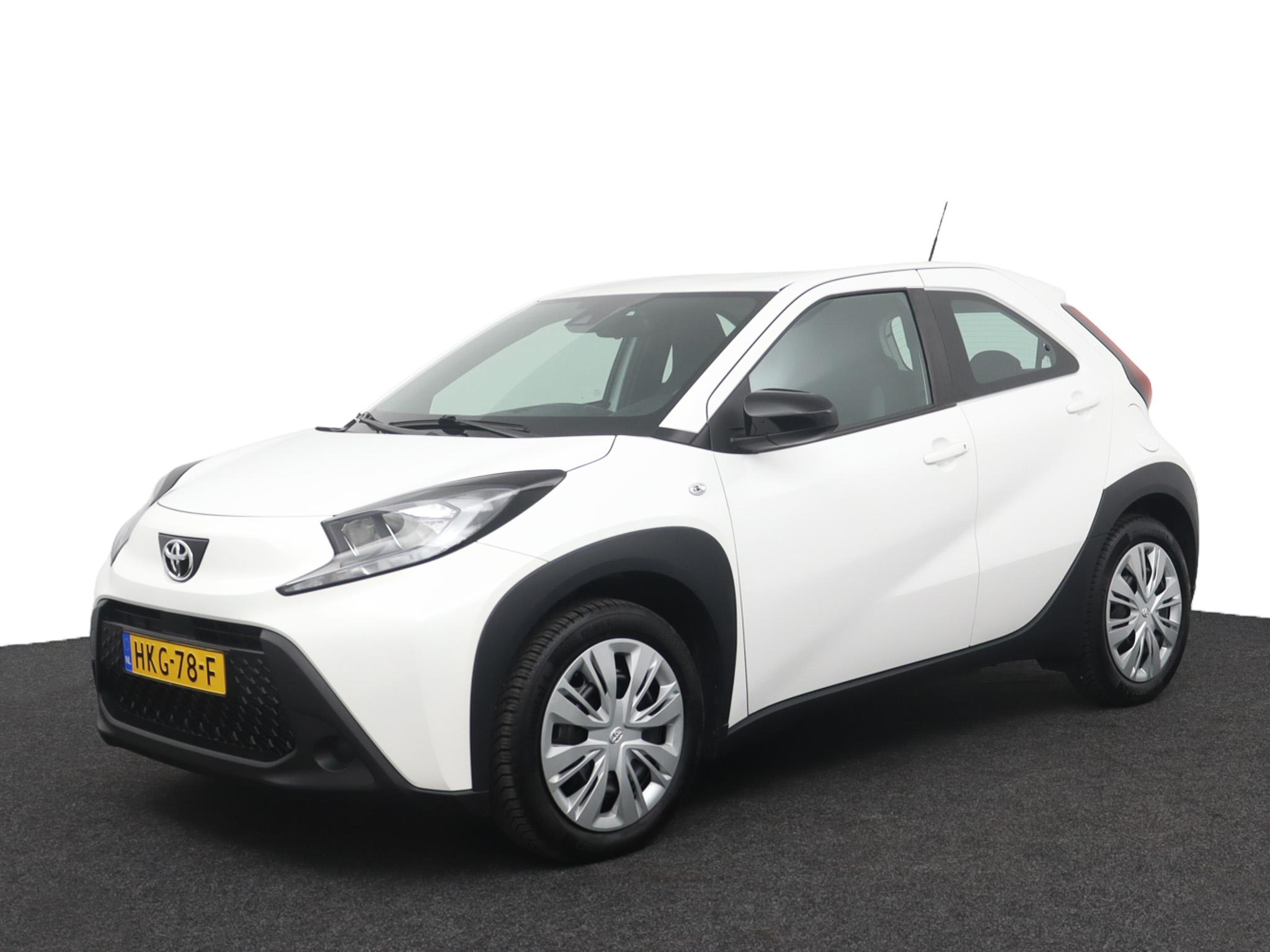 Toyota Aygo X 1.0 VVT-i MT Play