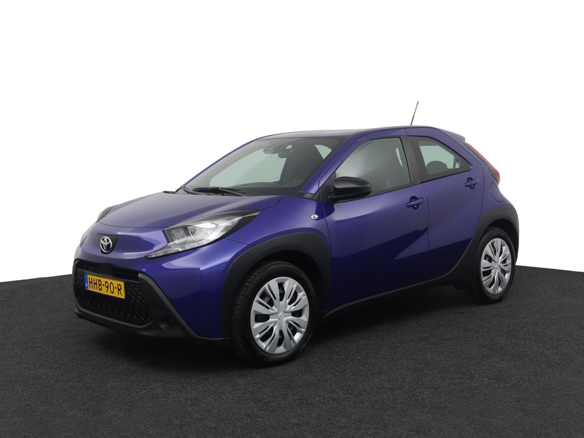 Toyota Aygo X 1.0 VVT-i MT Play