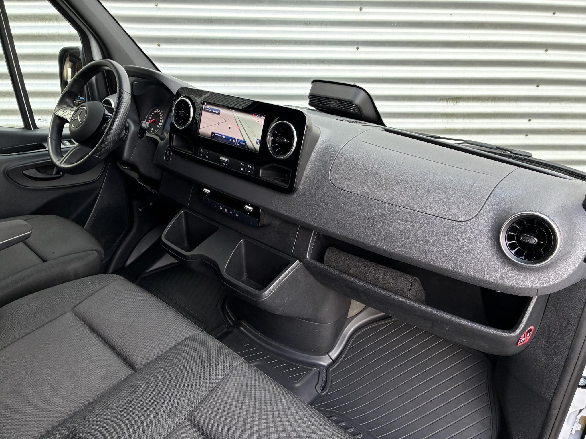 Mercedes-Benz Sprinter 317 CDI L2H2 Automaat Navigatie Camera Led - Afbeelding 4