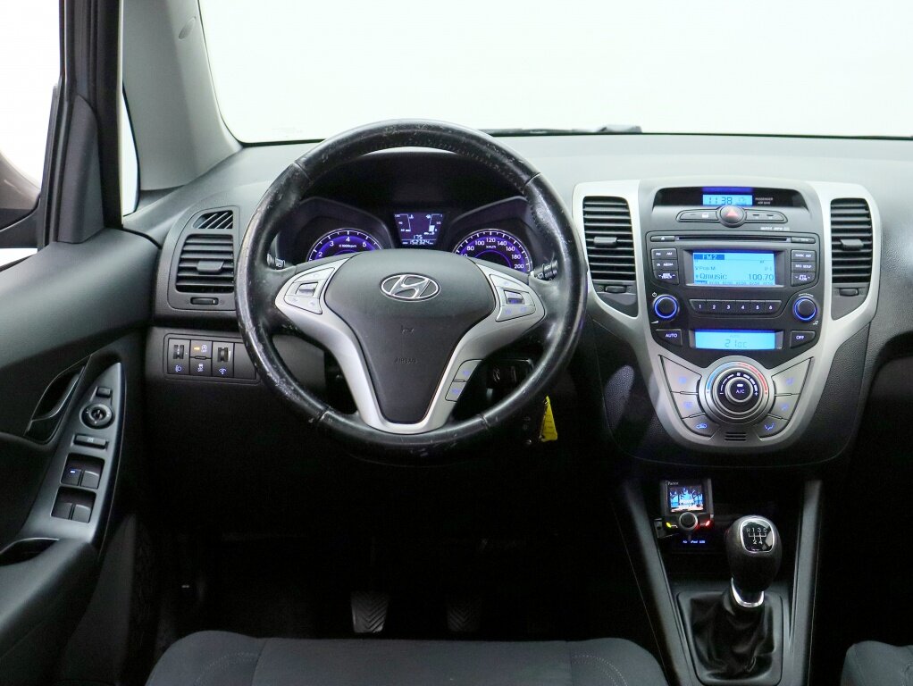 Hyundai ix20 1.4i i-Vision | Trekhaak | Parrot 3200 LS | - Afbeelding 3