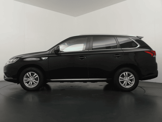 Mitsubishi Outlander 2.4 PHEV Pure