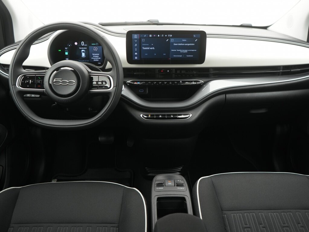 Fiat 500 Urban 42 kWh | 118PK | Rij iconisch voor slechts 369 per maand - Afbeelding 3