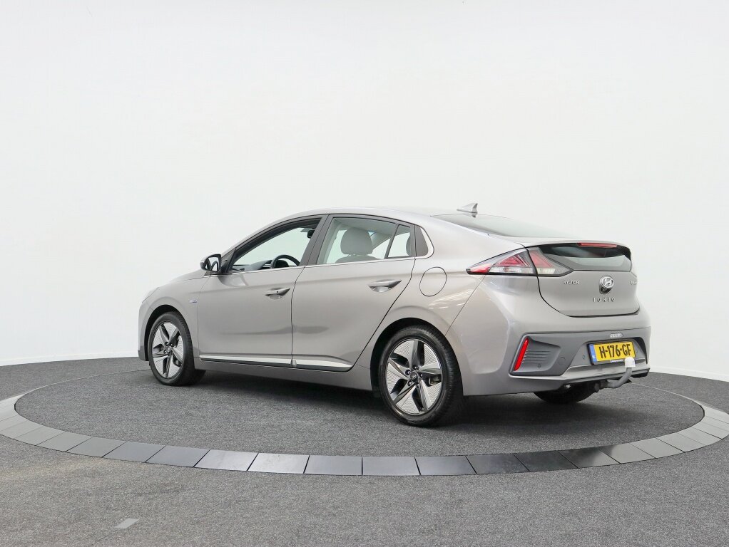 Hyundai Ioniq
