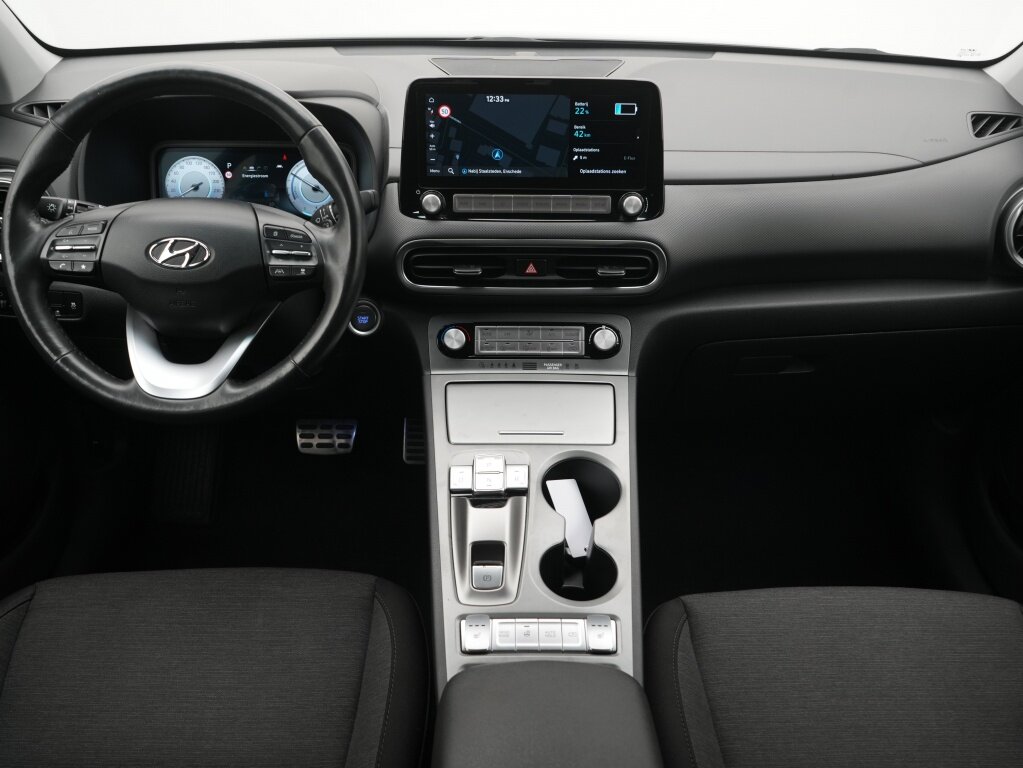 Hyundai Kona EV Comfort 39 kWh | Warmtepomp | Camera | Stoel-stuurverwarming - Afbeelding 3
